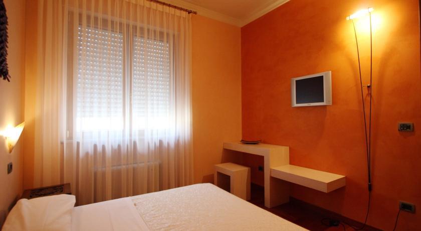 לצ'ה Casa Dei Mercanti Town House מראה חיצוני תמונה
