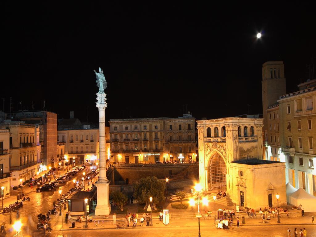 לצ'ה Casa Dei Mercanti Town House מראה חיצוני תמונה